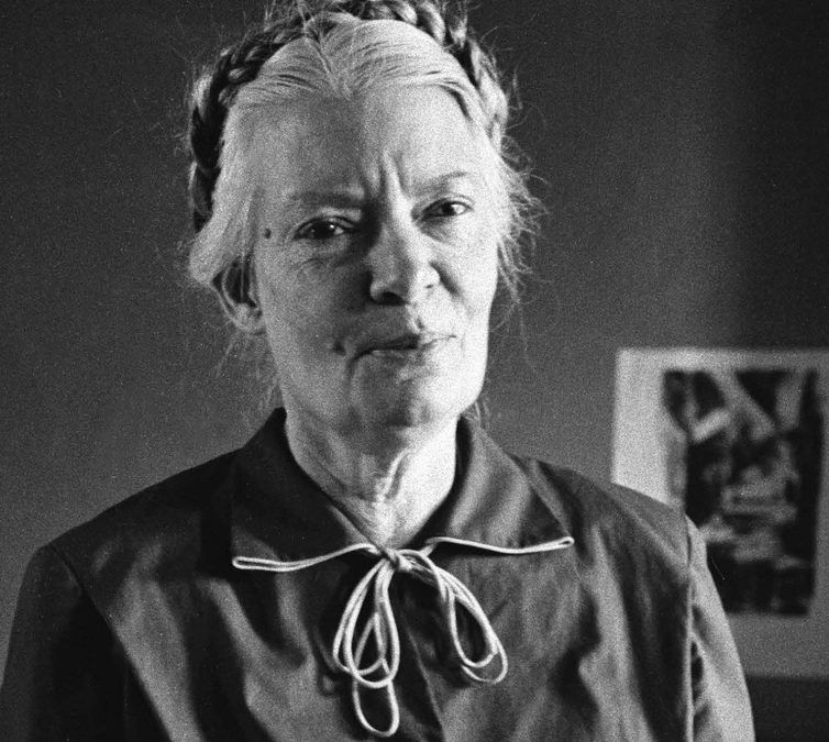 HEROES AND SAINTS – DOROTHY DAY